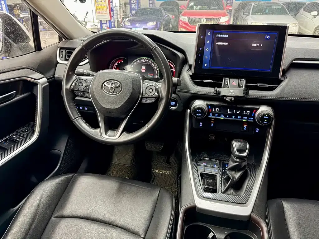 Toyota RAV4 2022 из CN, фото 3