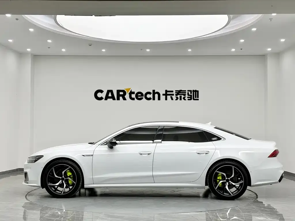 Audi A7L 2023 из CN, фото 5