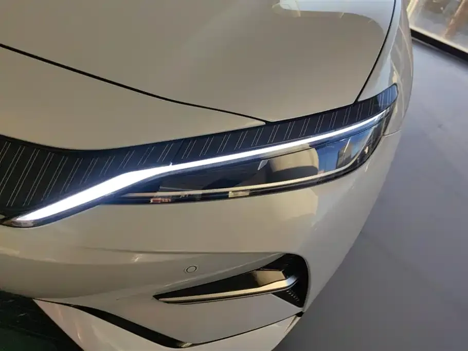 BYD L EV 2025 из CN, фото 4