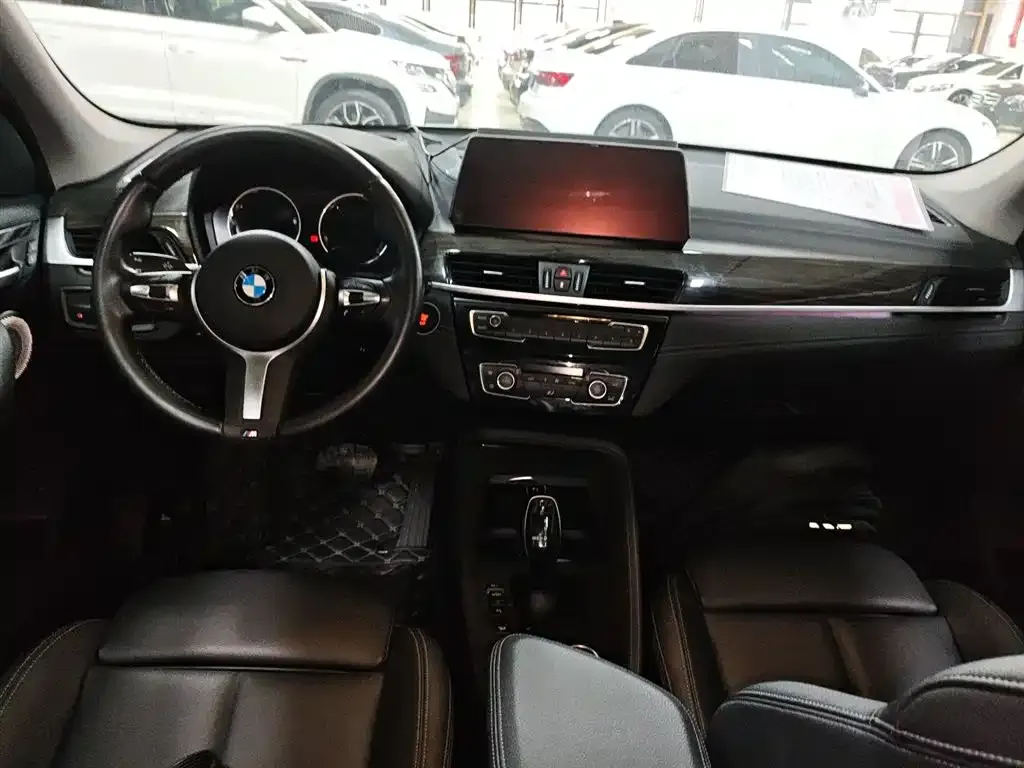 BMW X1 2021 из CN, фото 10