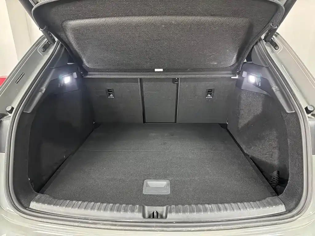 Audi Q4 e-tron 2024 из CN, фото 4