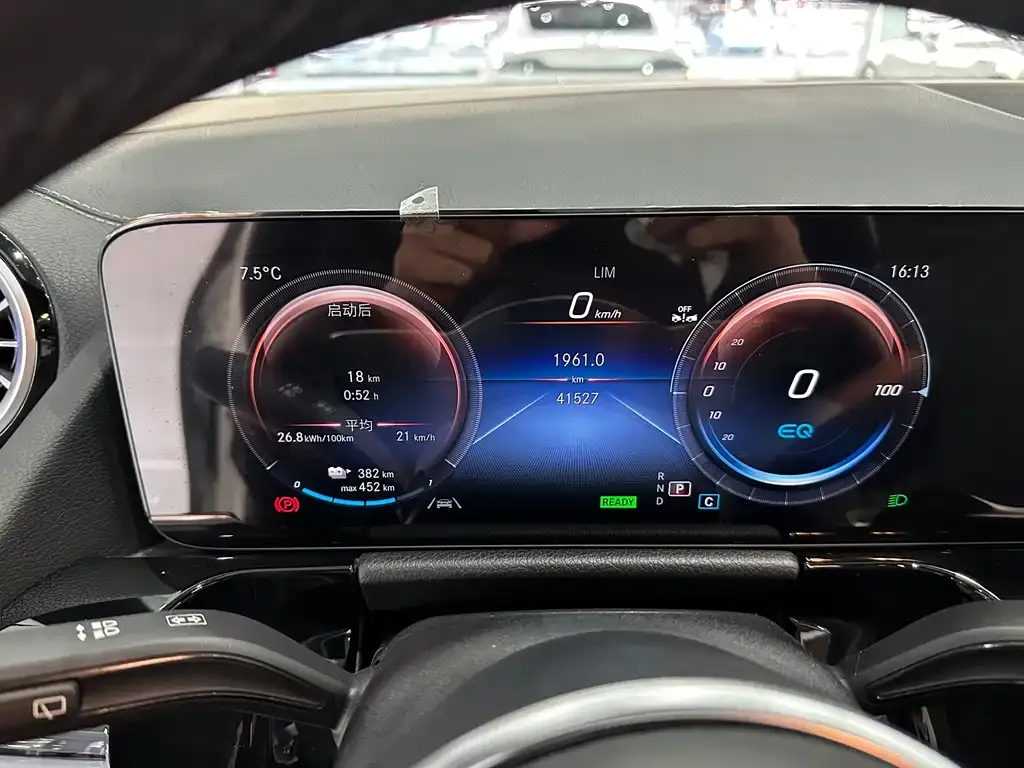 Mercedes-Benz EQA 2024 из CN, фото 5