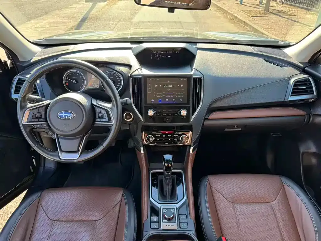 Subaru Forester 2023 из CN, фото 6
