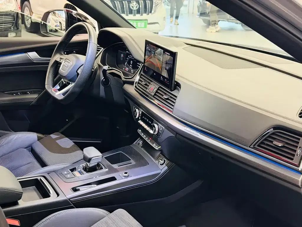 Audi Q5L Sportback 2023 из CN, фото 3