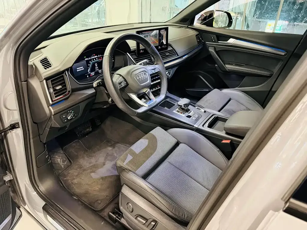 Audi Q5L Sportback 2023 из CN, фото 9