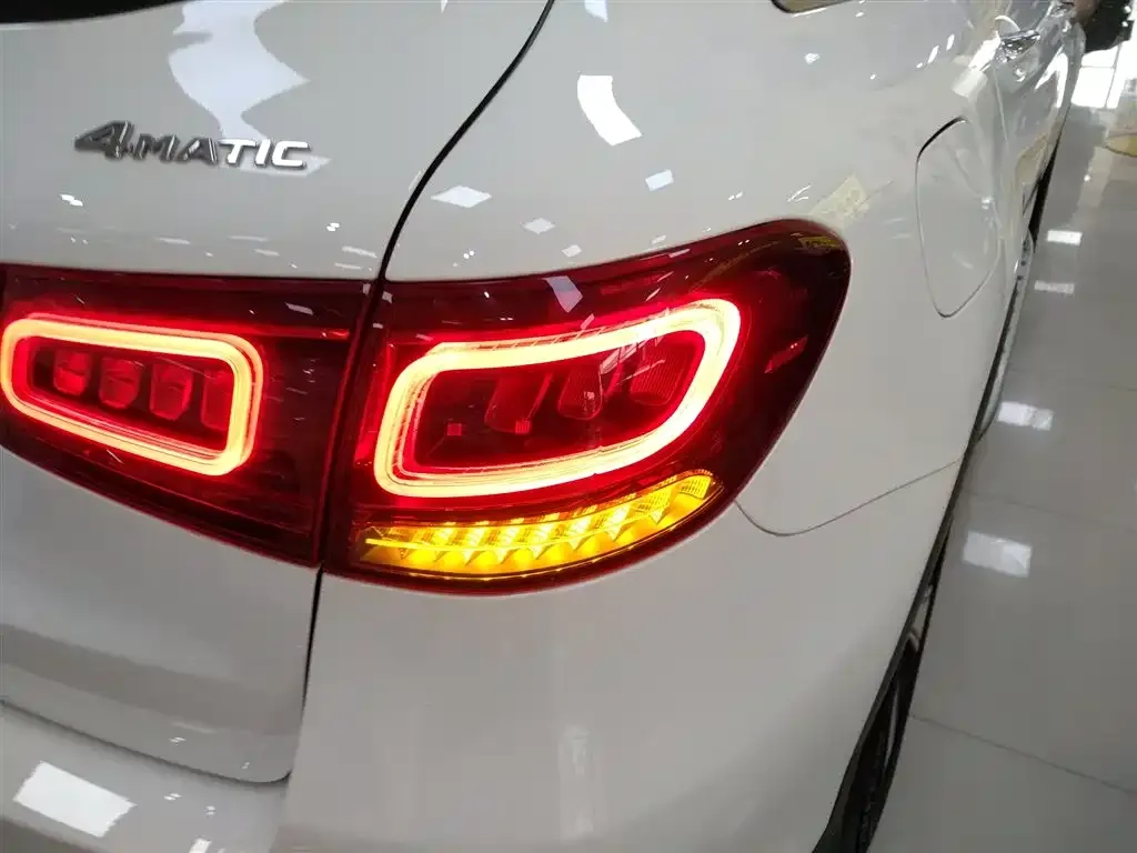 Mercedes-Benz GLC 2022 из CN, фото 2