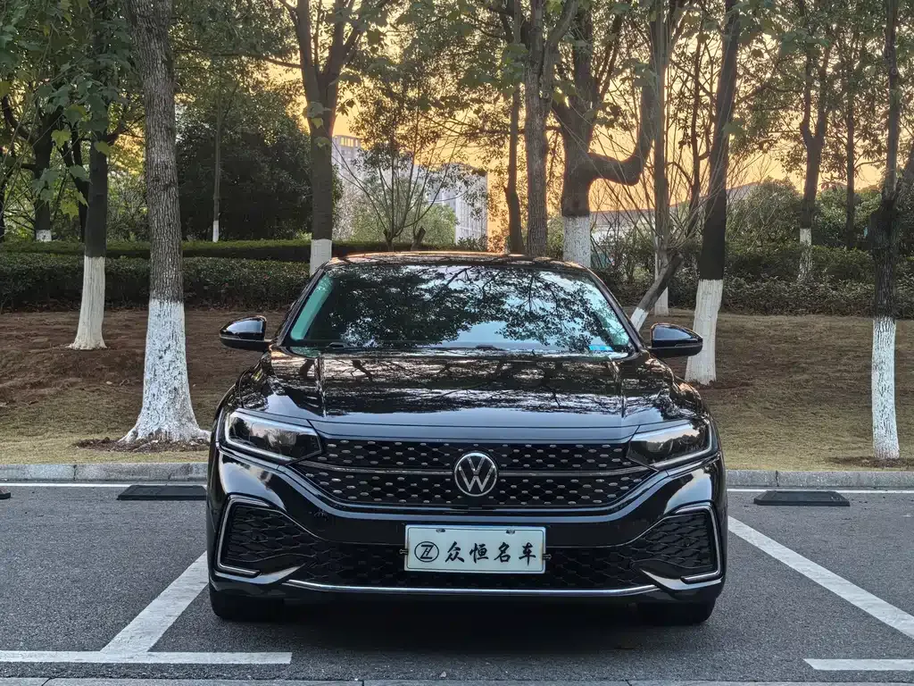Volkswagen Passat 2022 из CN, фото 8