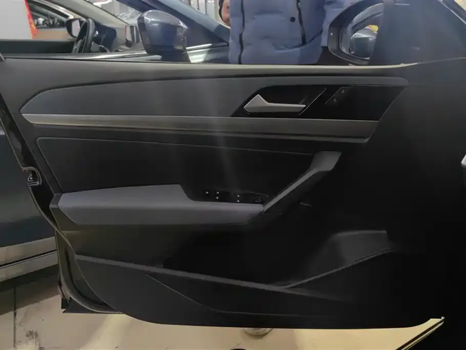 Volkswagen Lavida 2022 из CN, фото 3