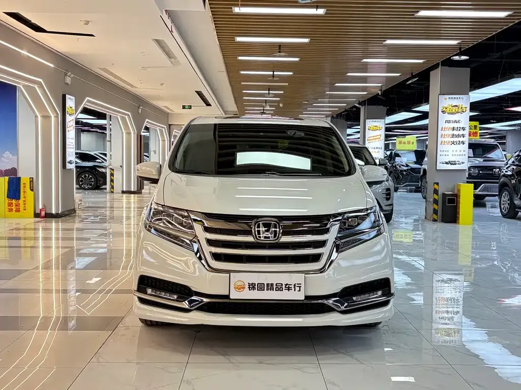 Honda Elysion 2021 из CN, фото 8