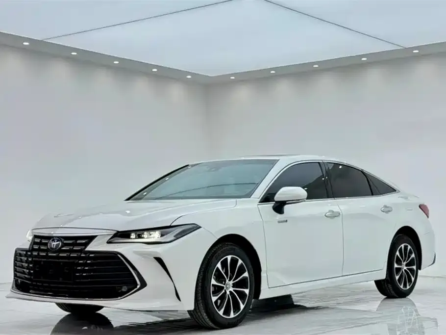 Toyota Avalon 2022 из CN, фото 1