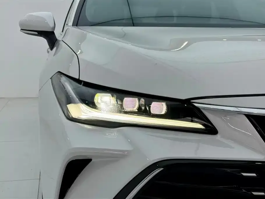 Toyota Avalon 2022 из CN, фото 3