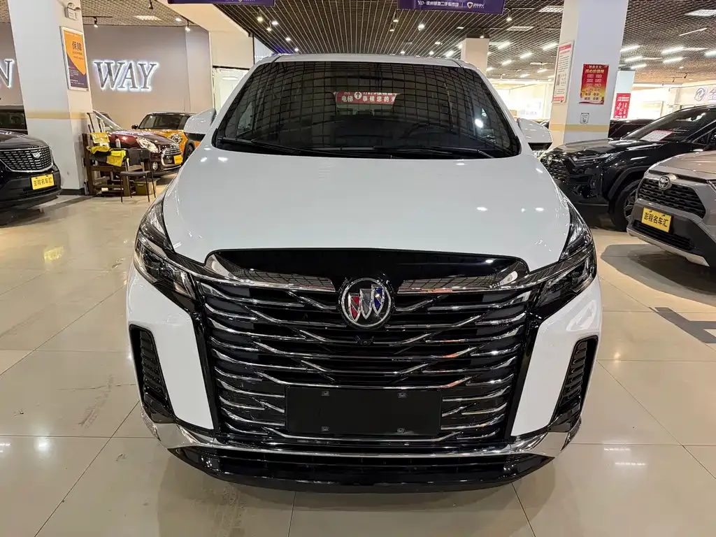 Buick GL8 2024 из CN, фото 3