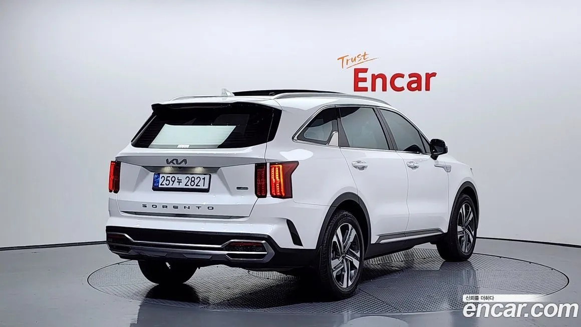 Kia Sorento — фото 2