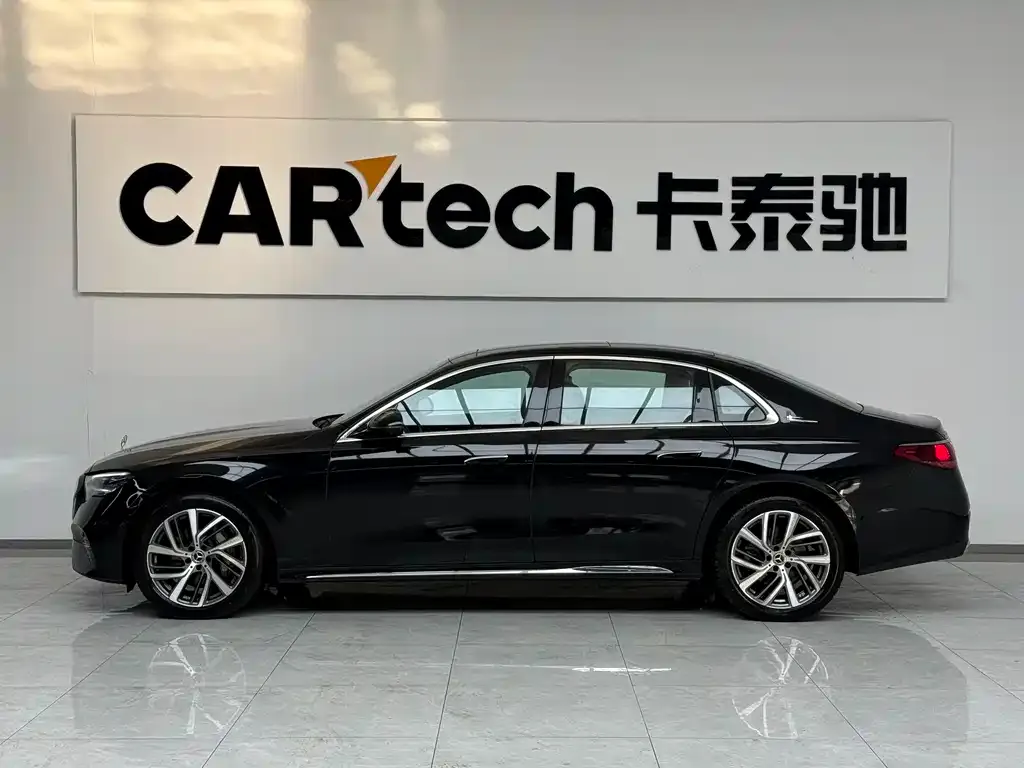 Mercedes-Benz E-Class 2024 из CN, фото 5