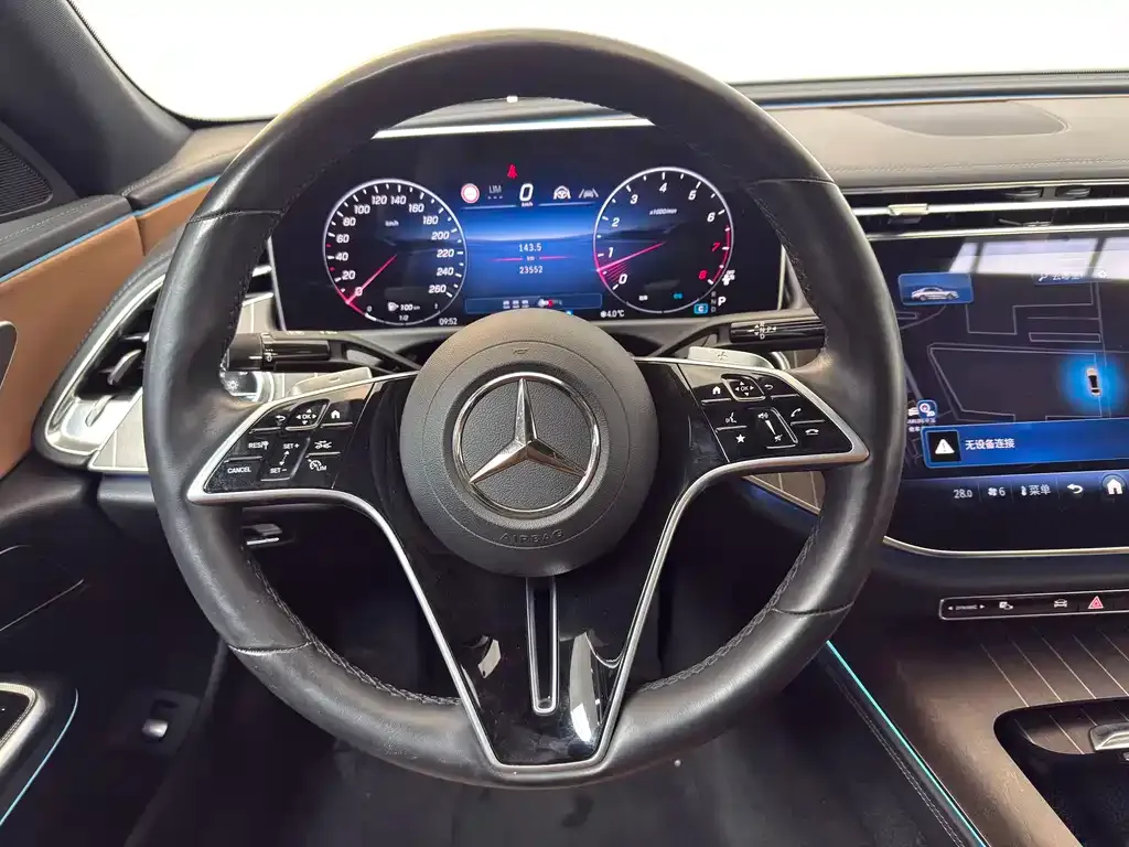 Mercedes-Benz E-Class 2024 из CN, фото 9