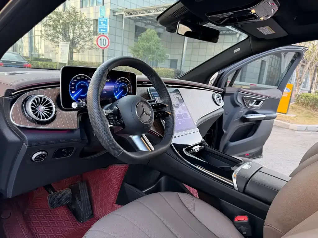 Mercedes-Benz EQE SUV 2024 из CN, фото 3