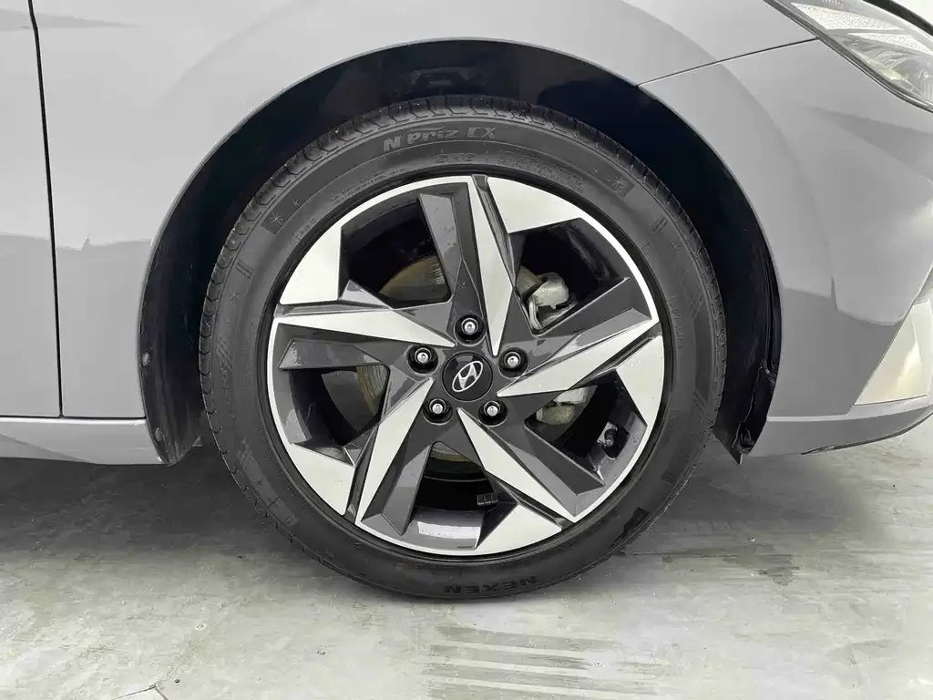 Hyundai Elantra 2022 из CN, фото 10