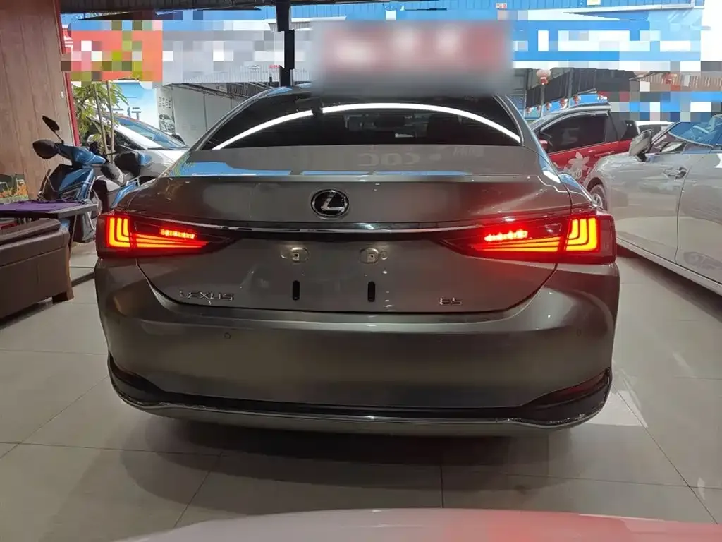 Lexus ES 2021 из CN, фото 5