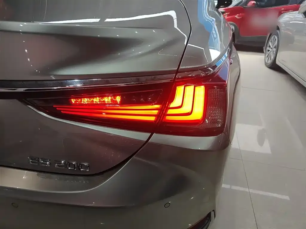 Lexus ES 2021 из CN, фото 3