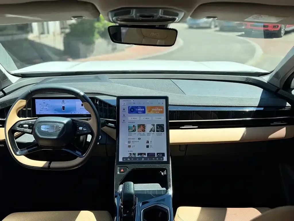 Geely Boyue L 2024 из CN, фото 10