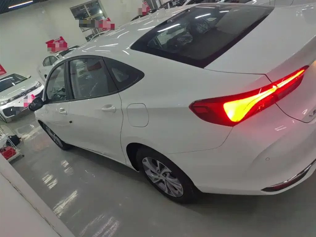 Buick Verano 2025 из CN, фото 5