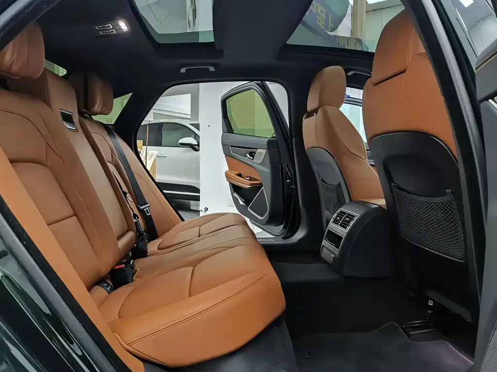 Jaguar XFL 2022 из CN, фото 6