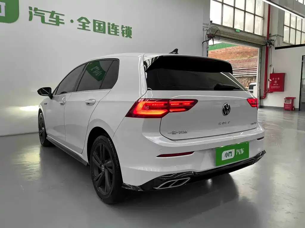 Volkswagen Golf 2022 из CN, фото 9