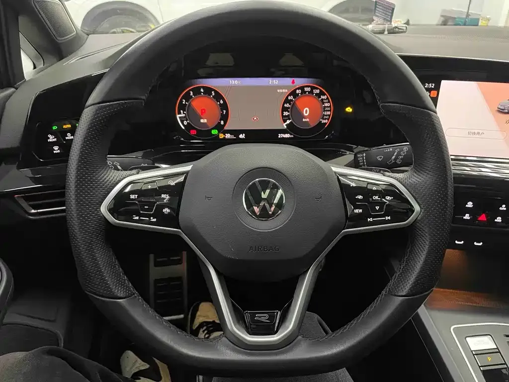 Volkswagen Golf 2022 из CN, фото 10