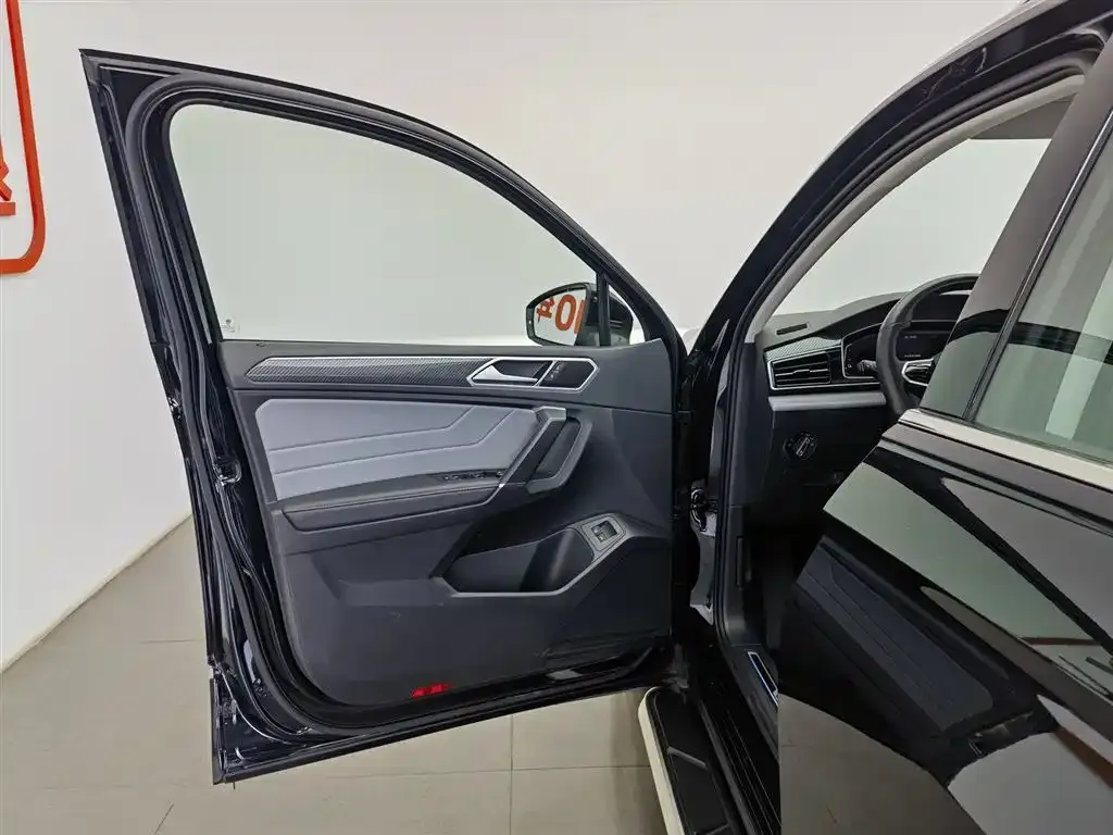 Volkswagen Tiguan L New Energy 2024 из CN, фото 4