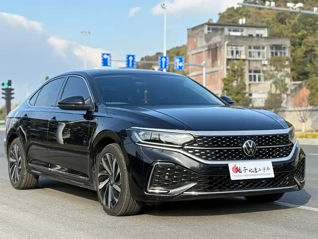 Volkswagen Passat 2022 из CN, фото 9