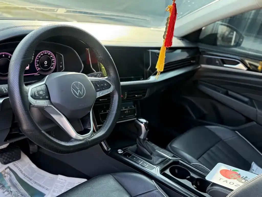 Volkswagen Passat 2022 из CN, фото 10