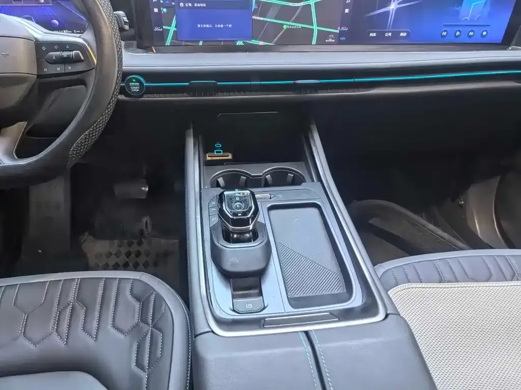 Ford Edge 2024 из CN, фото 7