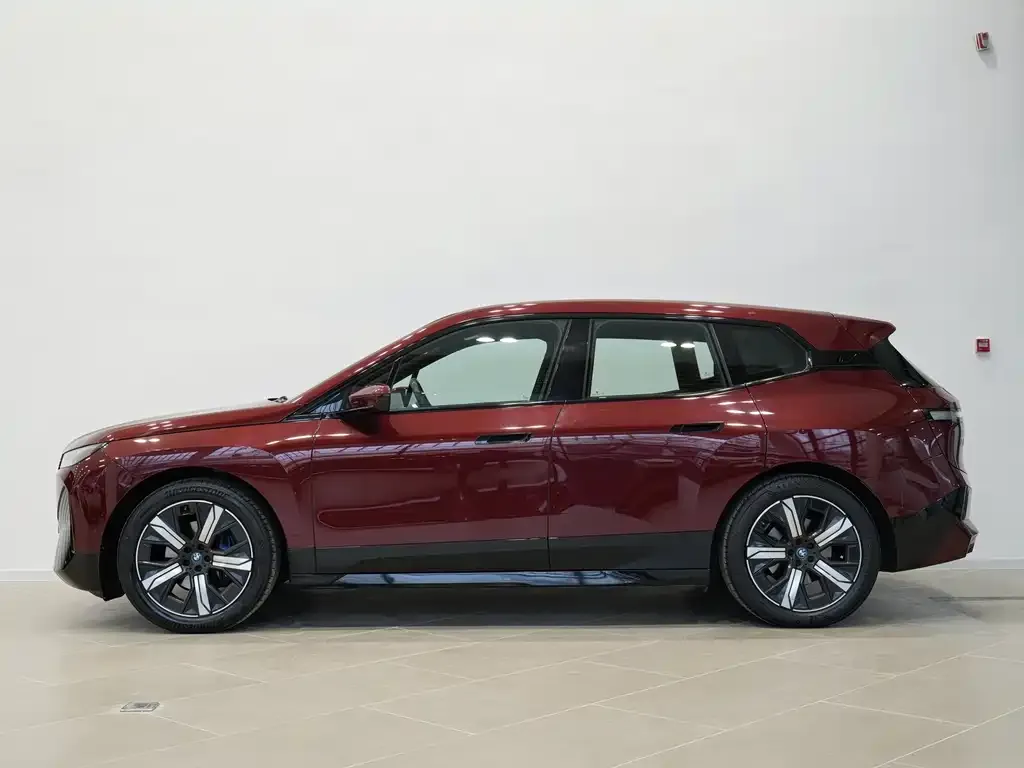 BMW iX 2022 из CN, фото 2