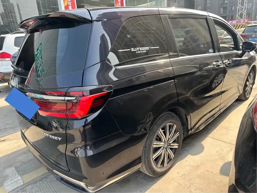 Honda Odyssey 2024 из CN, фото 5
