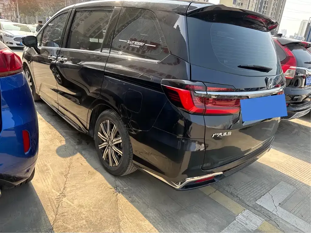 Honda Odyssey 2024 из CN, фото 9