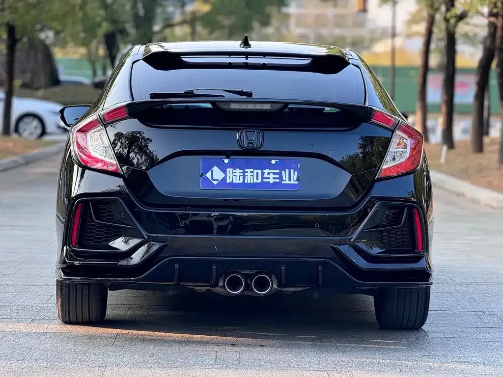 Honda Civic 2022 из CN, фото 2
