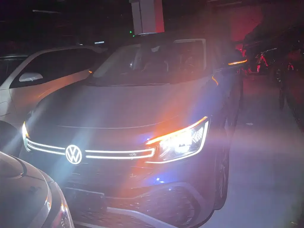 Volkswagen ID.6 Crozz 2023 из CN, фото 3