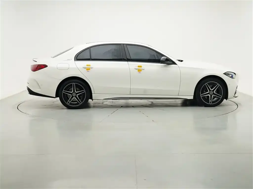 Mercedes-Benz C-Class 2024 из CN, фото 2