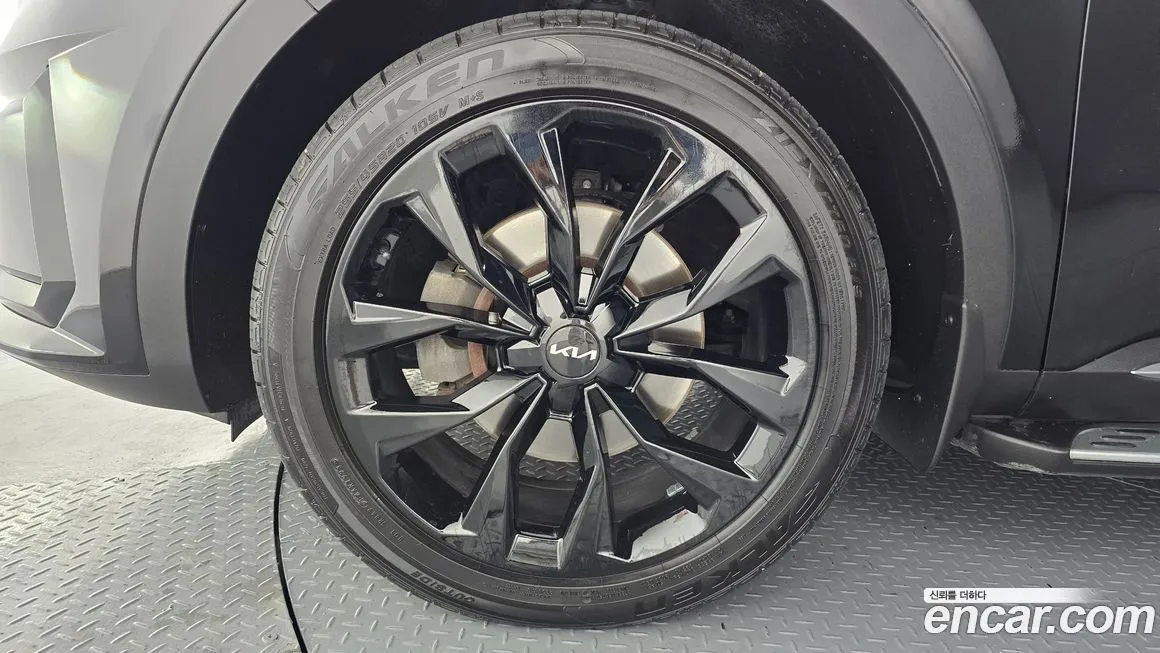 Kia Sorento — фото 7