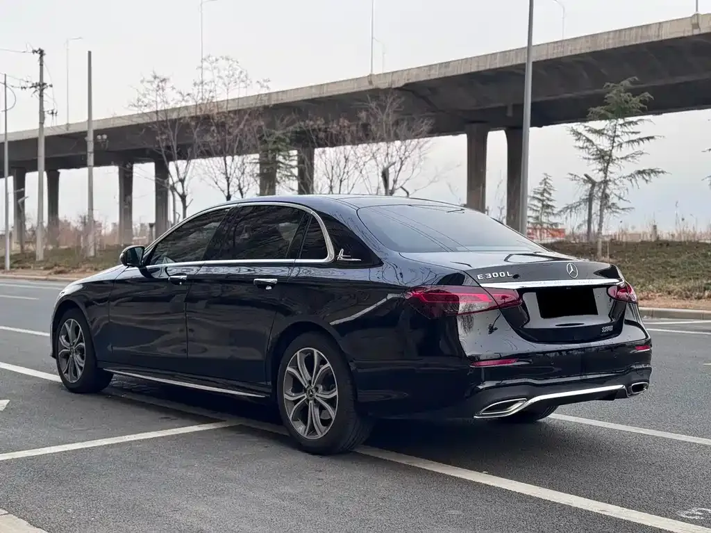 Mercedes-Benz E-Class 2021 из CN, фото 8
