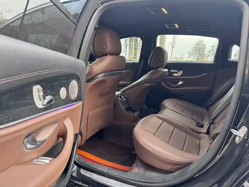 Mercedes-Benz E-Class 2021 из CN, фото 3