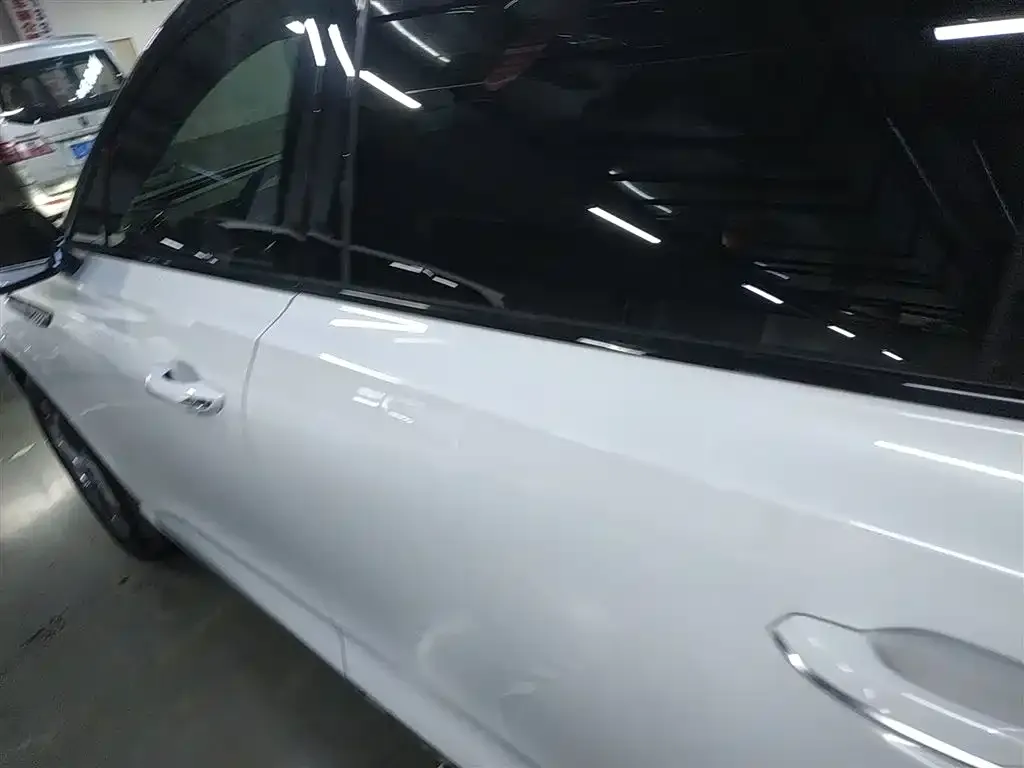 Hongqi HS3 2023 из CN, фото 2