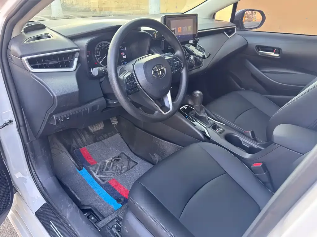 Toyota Corolla 2023 из CN, фото 5
