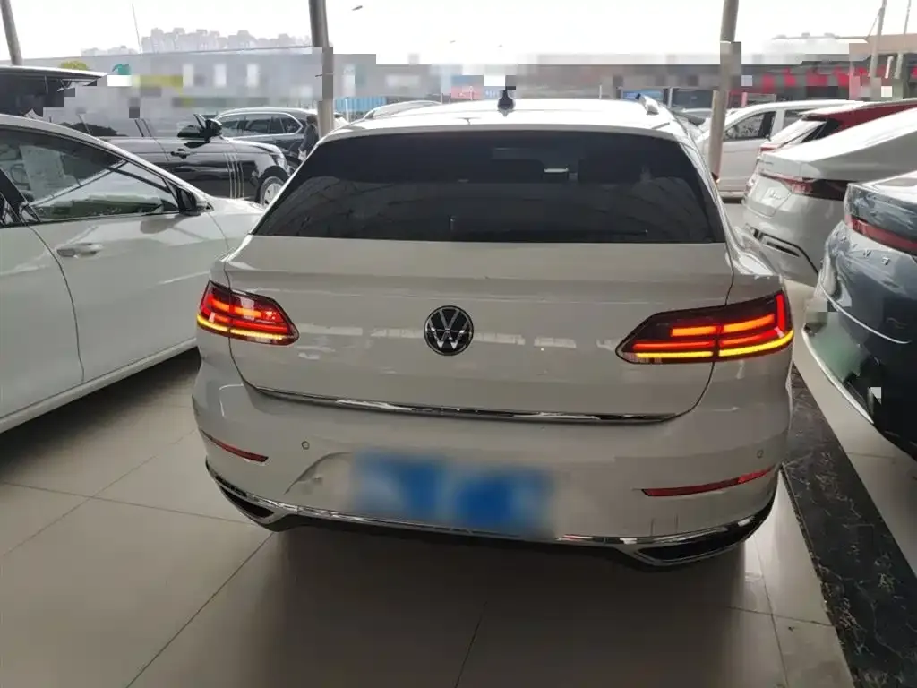 Volkswagen CC 2022 из CN, фото 6