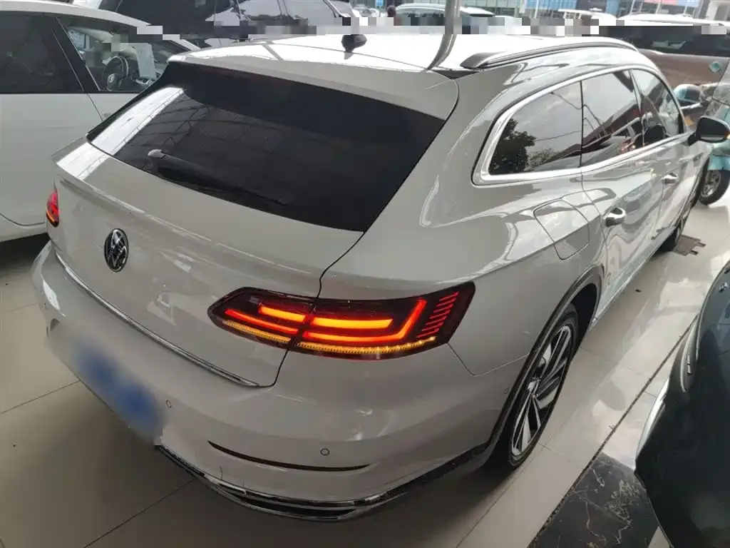 Volkswagen CC 2022 из CN, фото 7