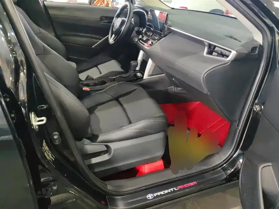 Toyota Frontlander 2023 из CN, фото 4