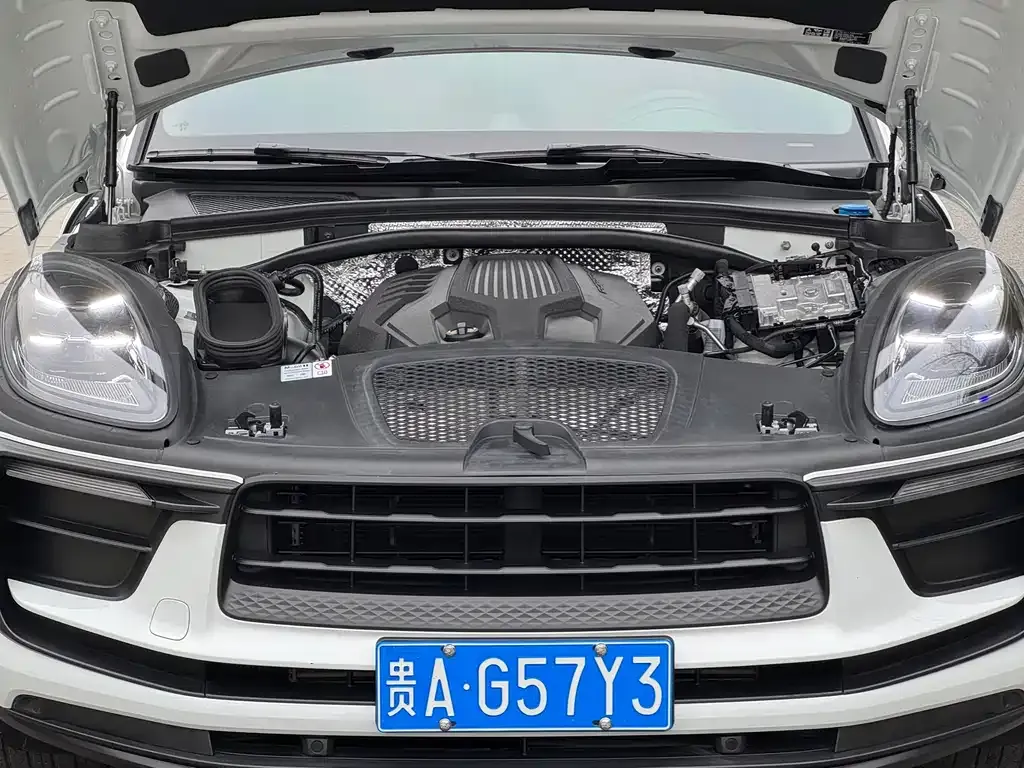 Porsche Macan 2024 из CN, фото 4