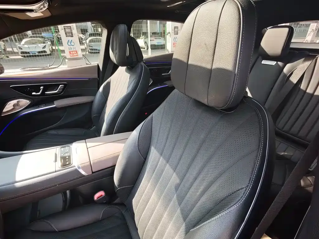 Mercedes-Benz EQS 2022 из CN, фото 5