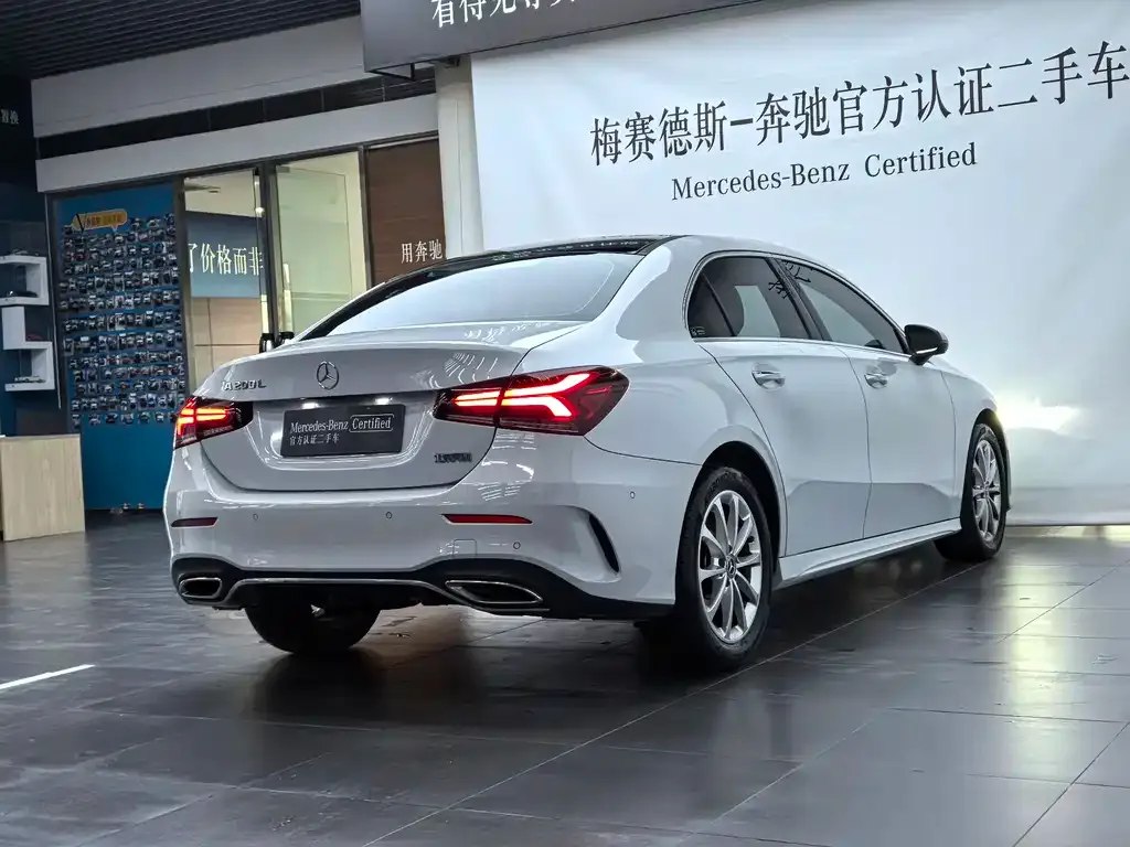 Mercedes-Benz A-Class 2023 из CN, фото 6