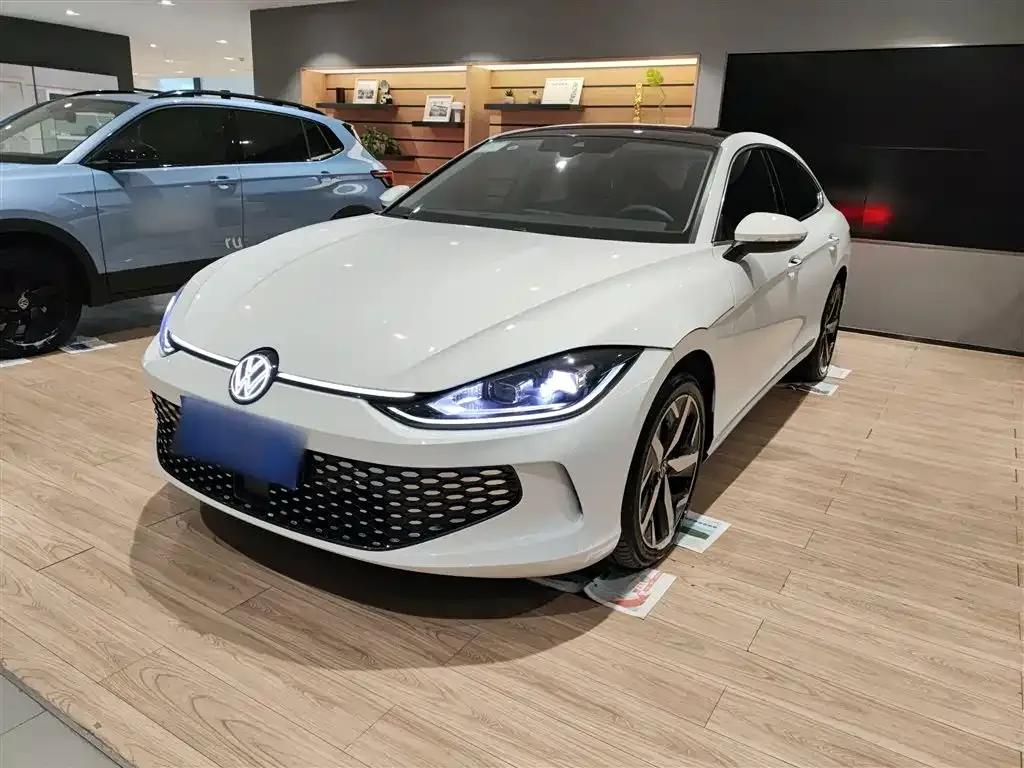 Volkswagen Lamando 2024 из CN, фото 2